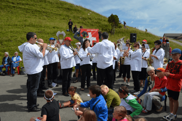 Presentation Ceremony Live Musik