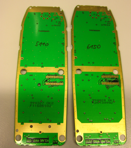 Backside of Nokia 5110 and 6150