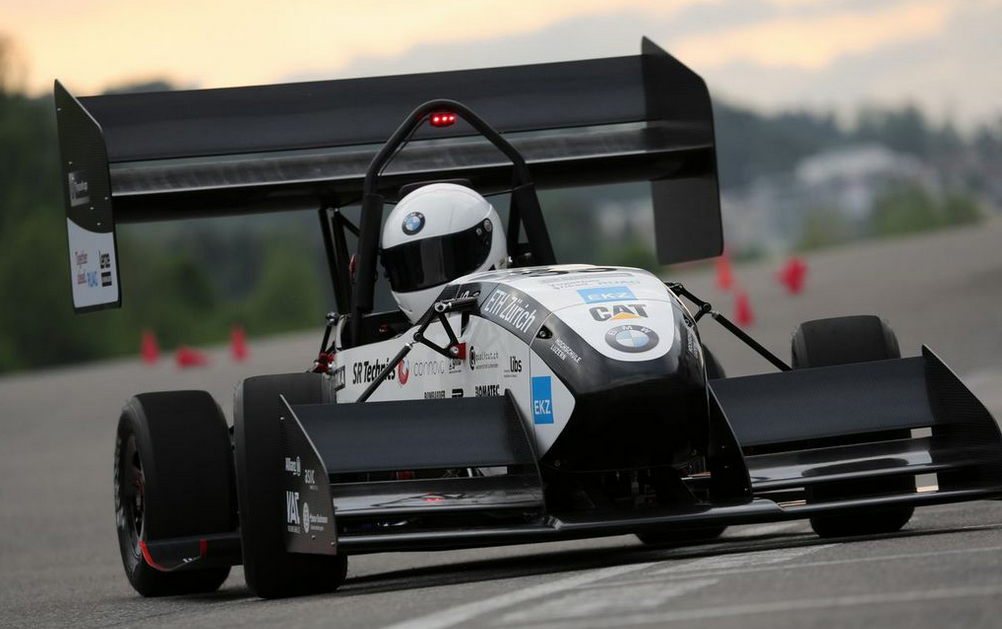 Julier racing (Source Benjamin Hildebrandt)