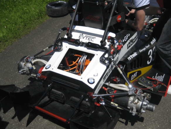 Chassis with open battery compartment Chassis with open battery compartment