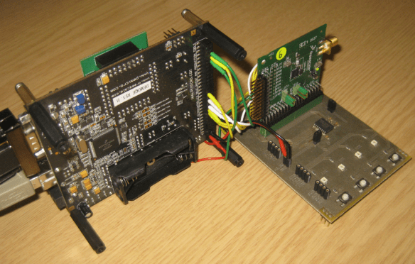 MC13201 Transceiver Connections