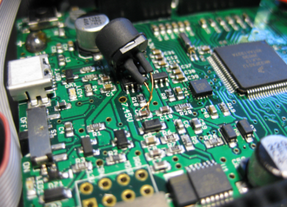 Additional 220uF for 5V Supply