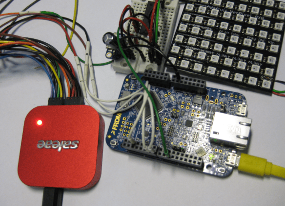 Probing Signals with Logic Analyzer