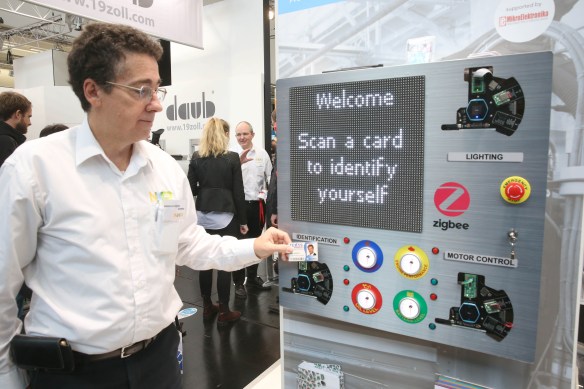 Hexiwear at embeddedworld 2017