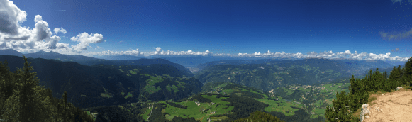 Panorama from Völsegg Peak to Bozen