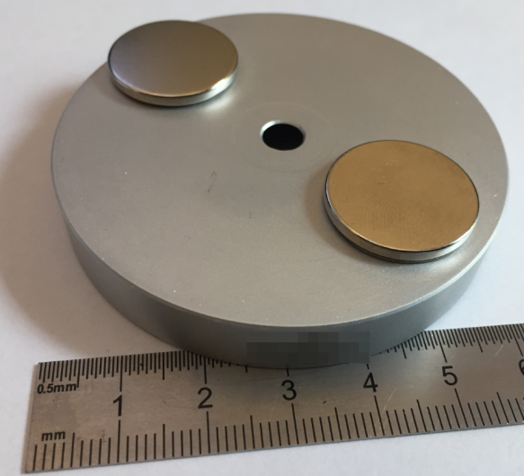 Device Cover with Magnets